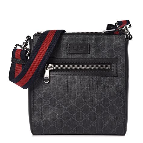 gucci messenger bag small.